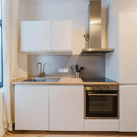 Center - One-bedroom *