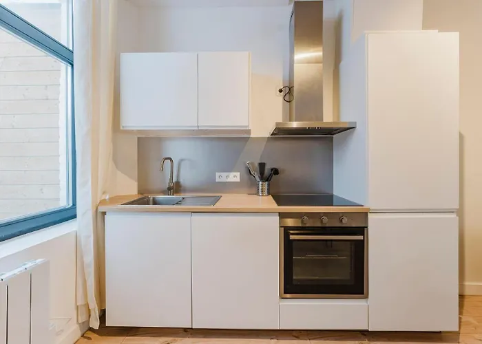 Center - One-bedroom *